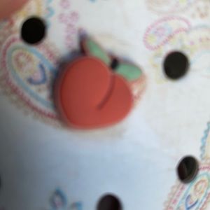 Peach Jibbitz for crocs, any size!!